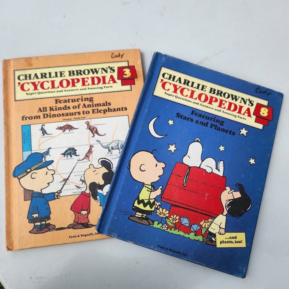 Charlie Brown's Cyclopeida Snoopy Encyclopedia Stars Planets Animals Dinosaurs V